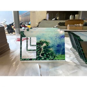 dong ho mica de ban 3