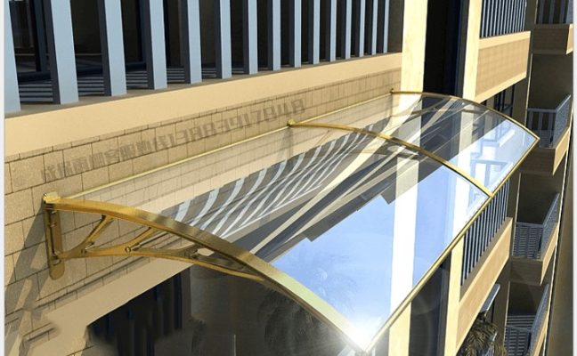 Tấm lợp lấy sáng Polycarbonate trong suốt sử dụng làm mái che