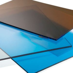 tam poly dac 2mm 2 Ứng dụng thực tế tấm polycarbonate đặc