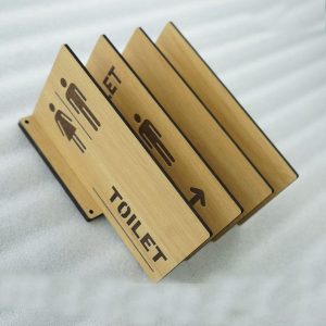 Bảng gỗ nhà vệ sinh Toilet 2 mặt decor kiểu nổi TL 12