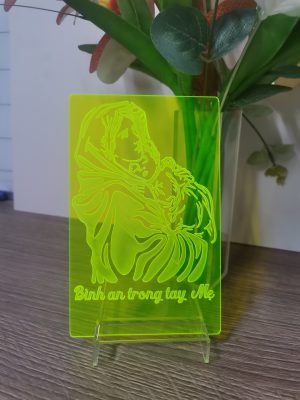 Khac laser tren mica Khắc laser trên mica