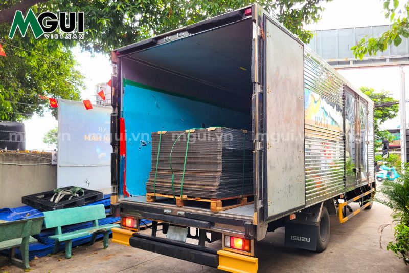 tam mica dai loan tai kho mgui 5 Vận chuyển tấm Mica Đài Loan chính hãng tại MGUI
